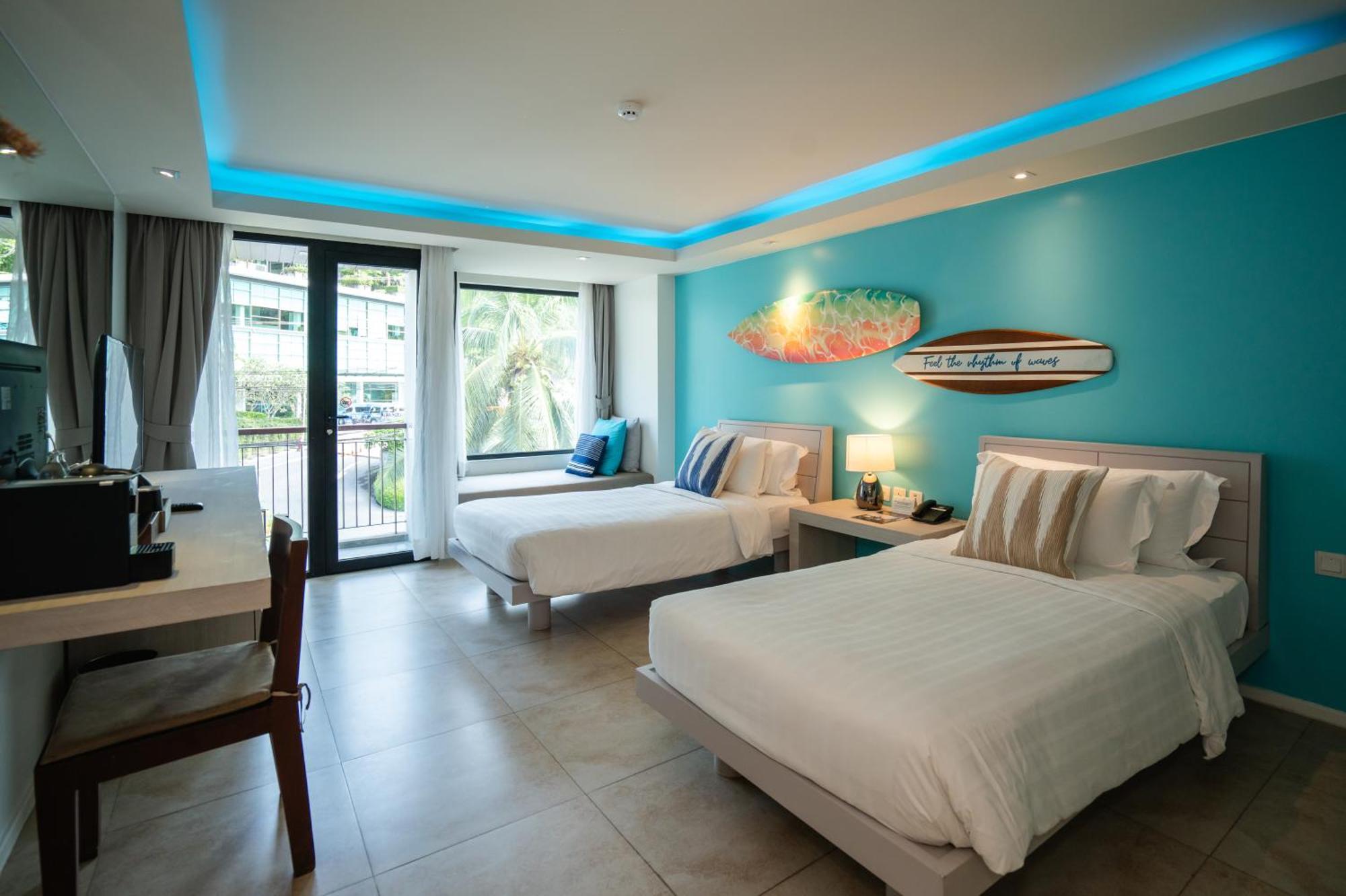 Patong Zenmaya Oceanfront Phuket, Trademark Collection By Wyndham מראה חיצוני תמונה Deluxe Ocean View Room