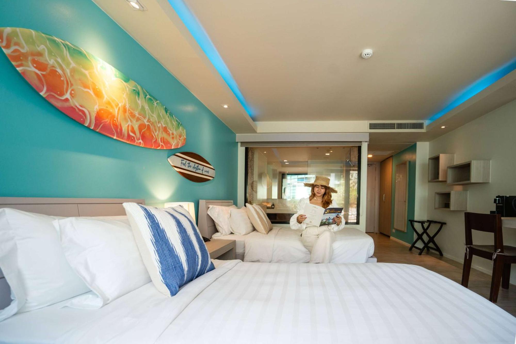 Patong Zenmaya Oceanfront Phuket, Trademark Collection By Wyndham מראה חיצוני תמונה