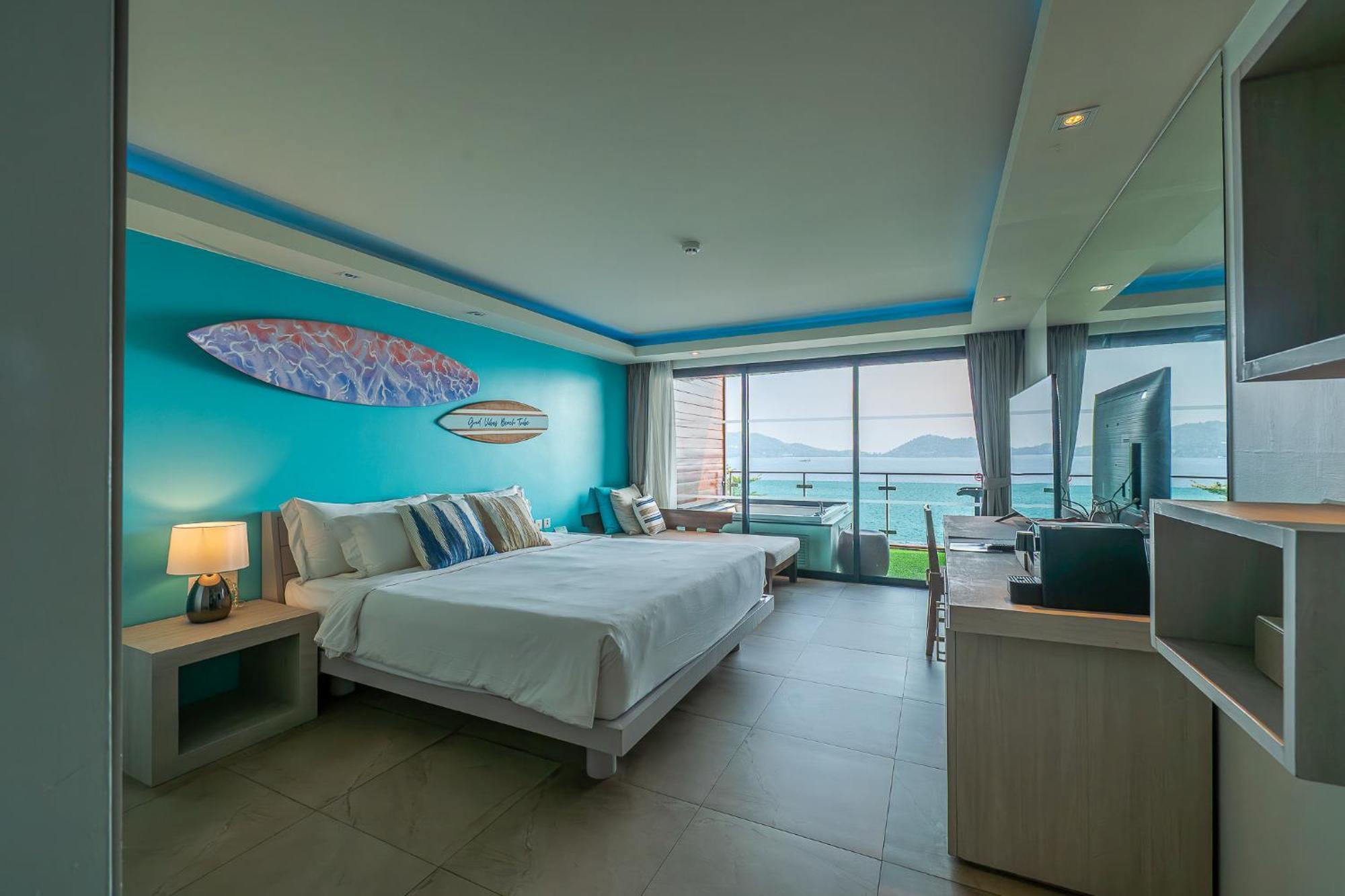 Patong Zenmaya Oceanfront Phuket, Trademark Collection By Wyndham מראה חיצוני תמונה