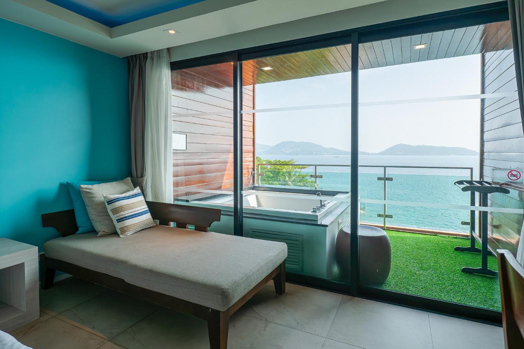 Patong Zenmaya Oceanfront Phuket, Trademark Collection By Wyndham מראה חיצוני תמונה